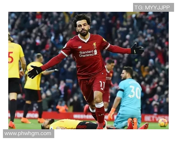 红色11号足球明星的传奇之路与辉煌成就探秘